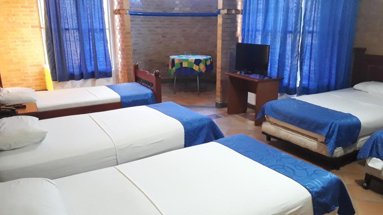 Hotel Castillo Real Armenia  Zewnętrze zdjęcie